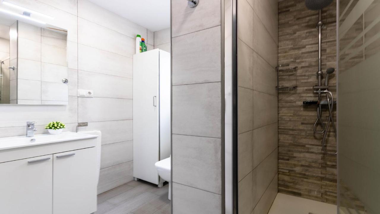 Apartamento Santa Justa Sevilla Buitenkant foto